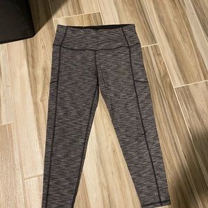 Victoria Secret Sport Leggings Large- Gray